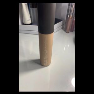 Becca shimmering skin perfector liquid